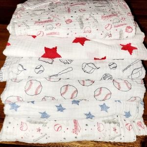 6 light baby blankets